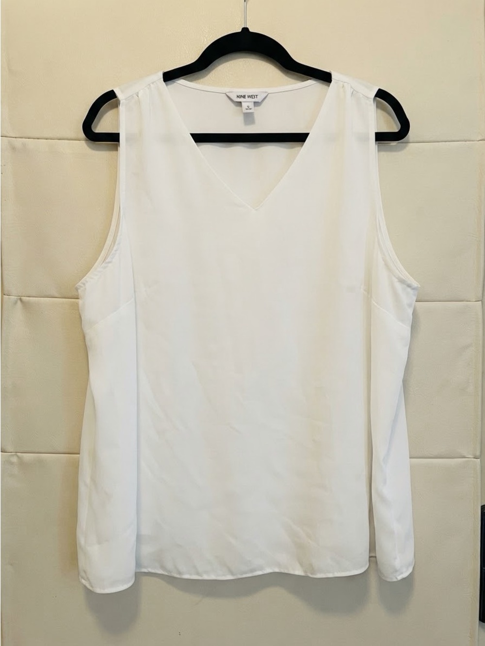 Nine West White V Neck Shell Blouse 3X Plus Size Sleeveless